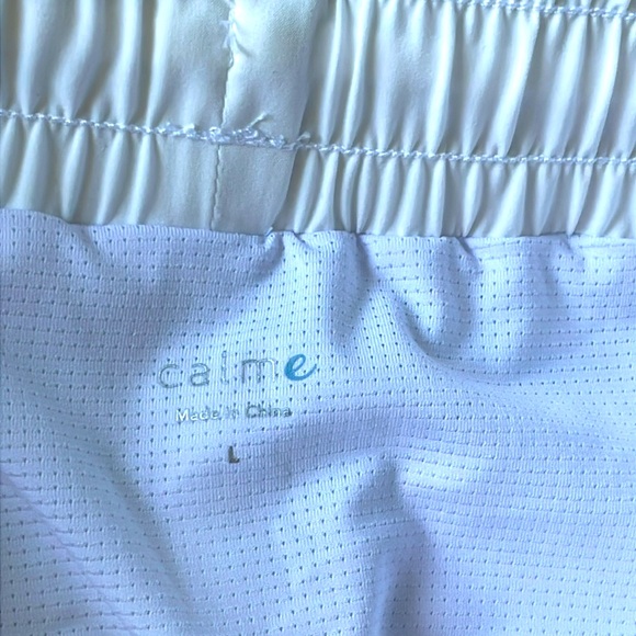 Calme by Johnny Was Womens white hike shorts NWT - Picture 9 of 12